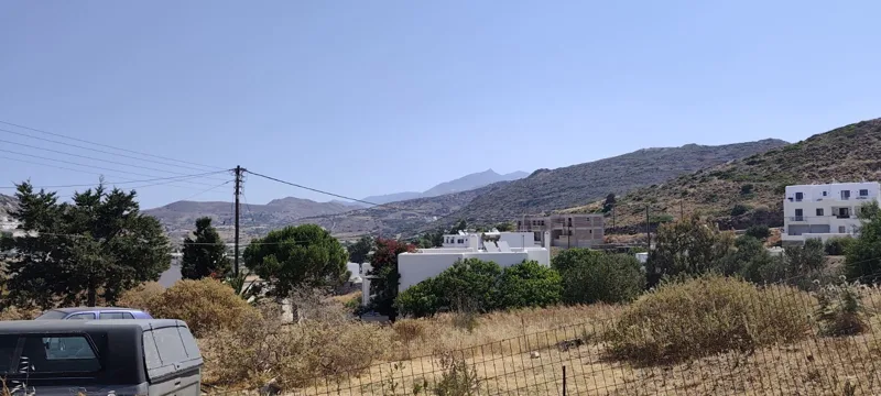 Galanado landscape and surrounding houses